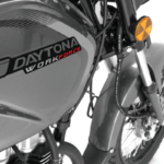 MOTO DAYTONA DY150 WORKFORCE PLOMO - Imagen 4